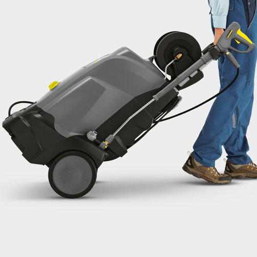 Hot Water Pressure Washer HDS Compact Class: Economical