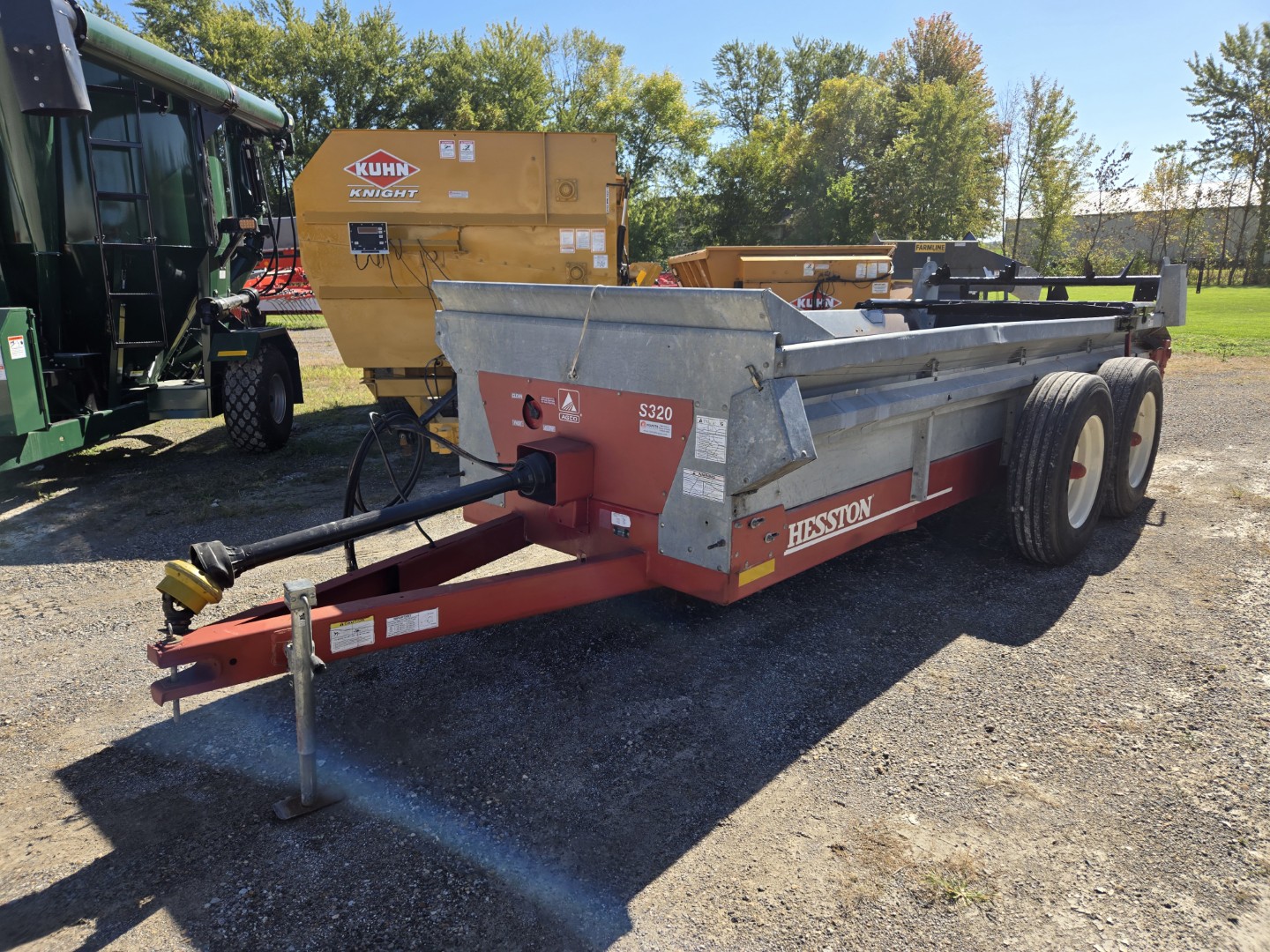 HesstonS320HN2018 (2) (Large)
